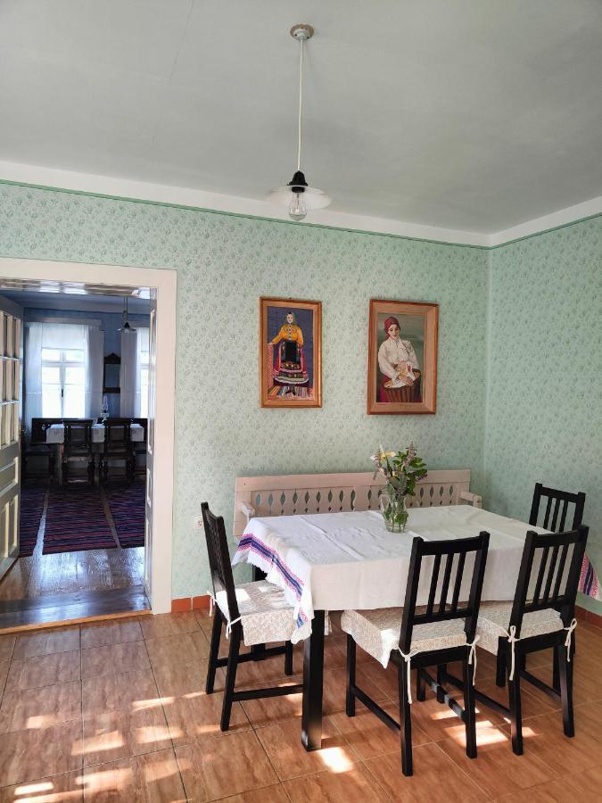 Bed and Breakfast Ethno&Coffee House Tulip Glozan Zewnętrze zdjęcie