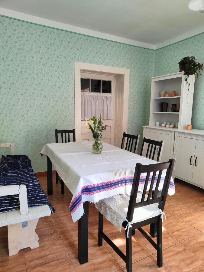 Bed and Breakfast Ethno&Coffee House Tulip Glozan Zewnętrze zdjęcie